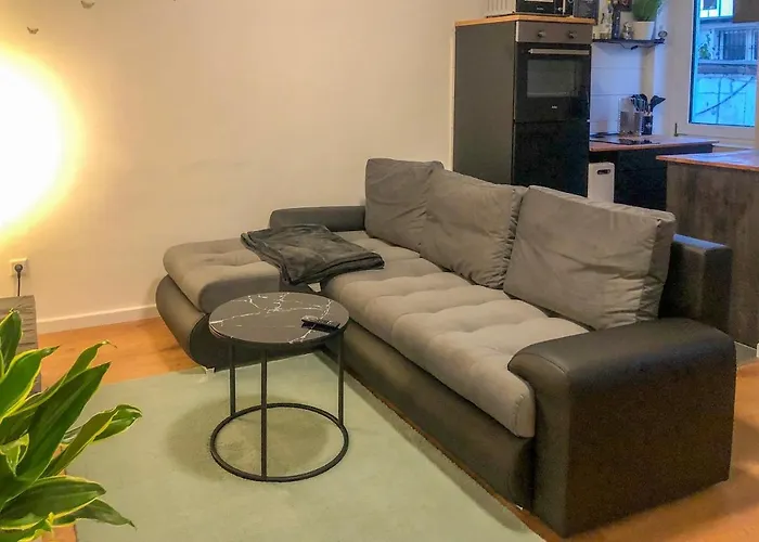 Gruene Oase Mit Balkon I Eg