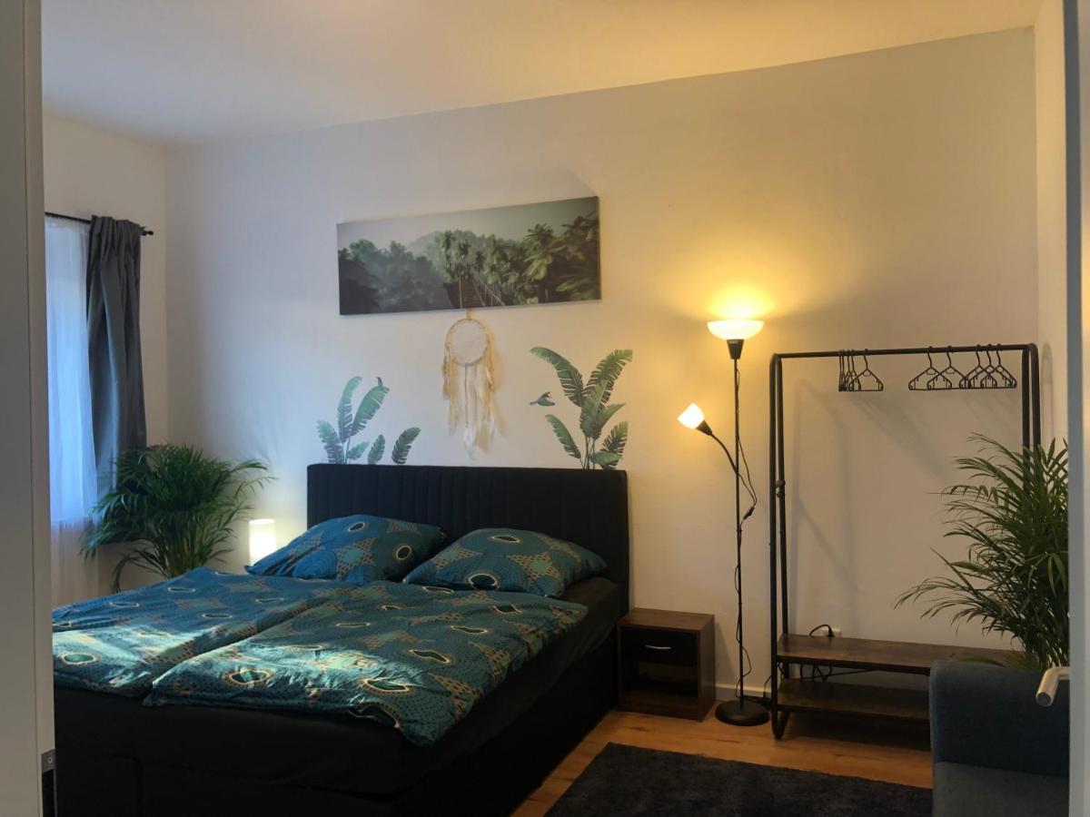 Apartment Gruene Oase Mit Balkon I Eg *